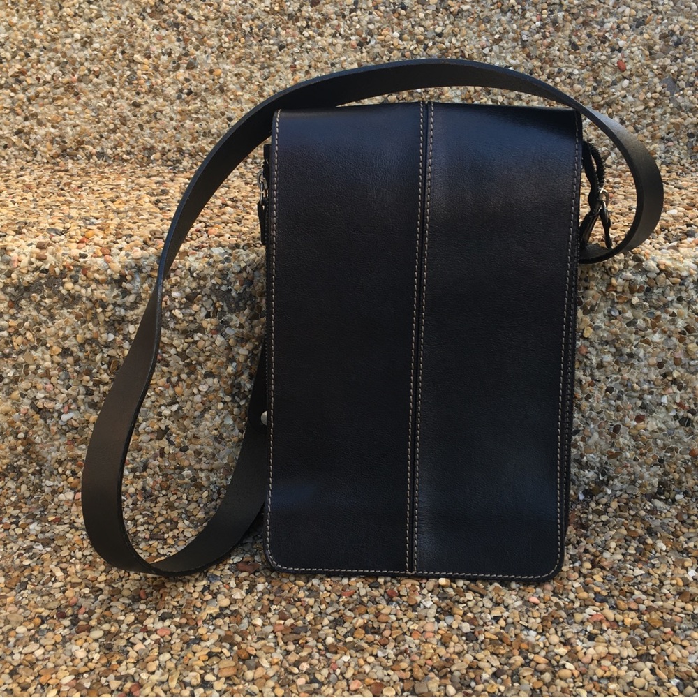FRANK DANIEL BLACK LEATHER PLANCHETTE BAG